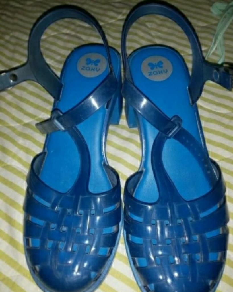 Sandalias de Plástico
