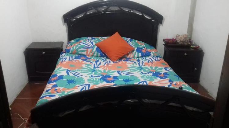 se vende cama 1.40 mas nocheros