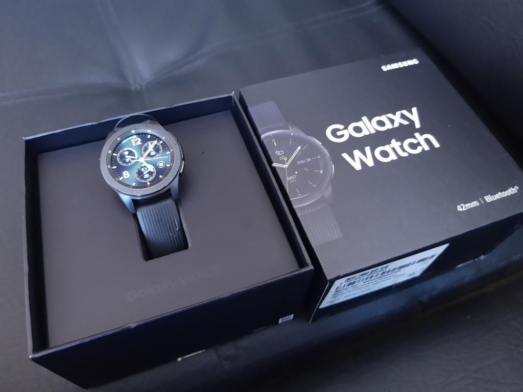 Galaxy Watch 42 Mm Como Nuevo