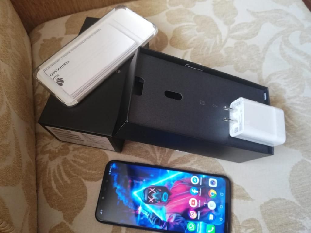 Huawei Mate 20 Lite