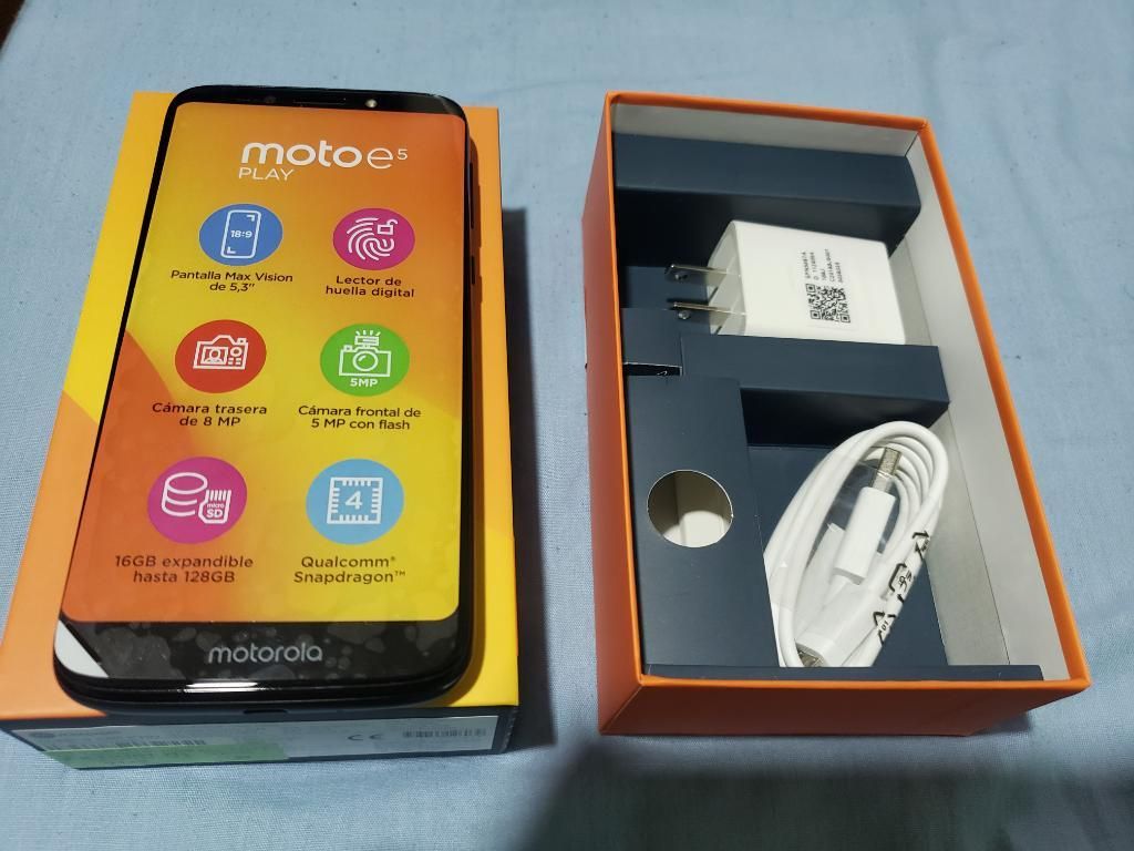 Moto E5 Play Huella Nuevo