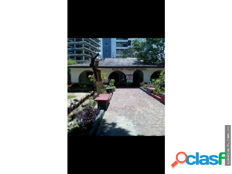 SE VENDE AMPLIA CASA LOTE EN LA PROVIDENCIA