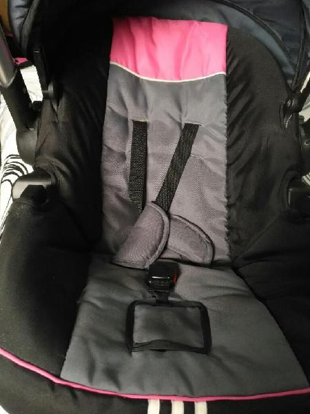 Silla de Carro para Bebe Como Nueva