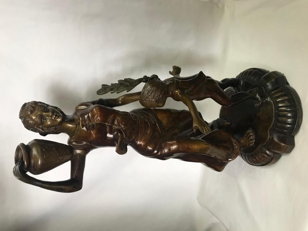 FIGURA EN BRONCE MUJER Y NIÑO