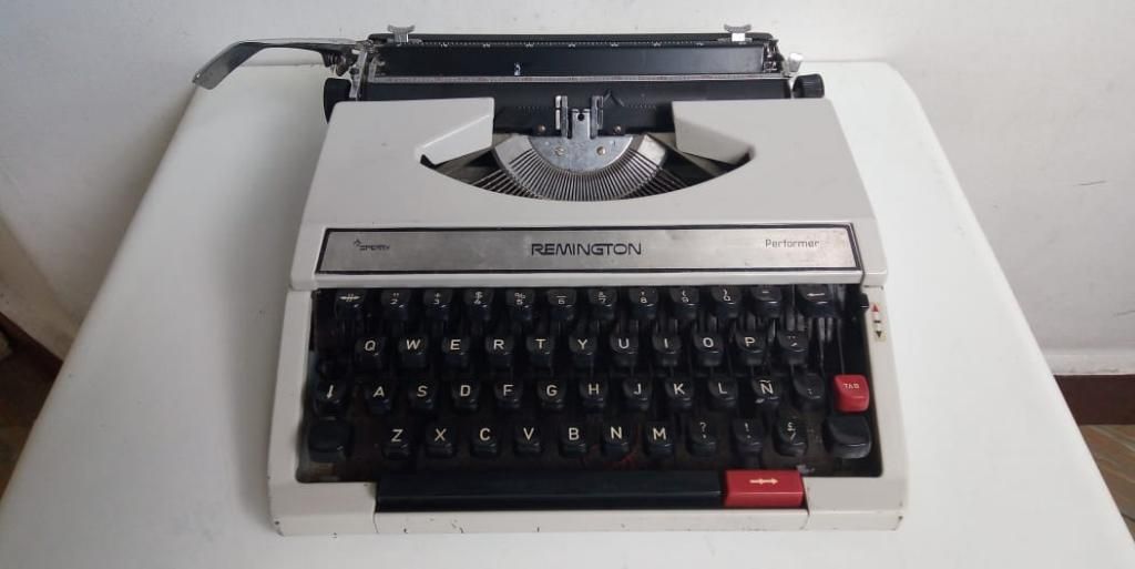 Máquina de Escribir Remington Funciona