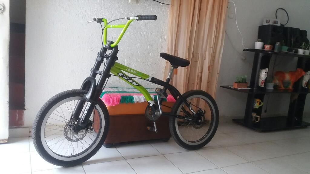 Bicicleta Gw Tipo Cross