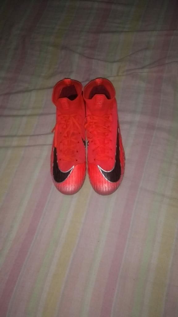 Guayos Nike Mercurial Cr7