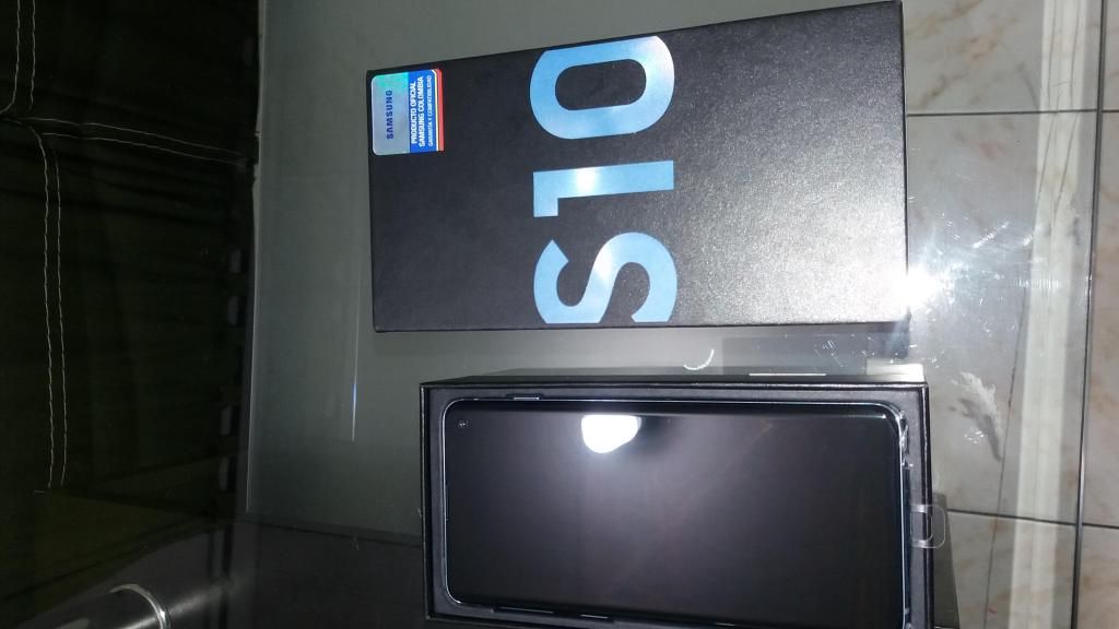 Se vende Samsung Galaxy S10