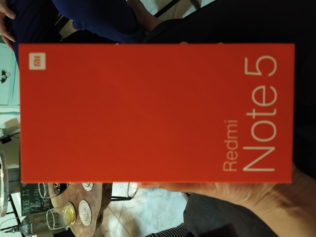 Xiaomi Redmi Note 5 Gold 64gb ROM 4GB RAM Nuevo a estrenar