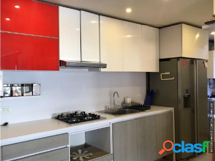 3712 APARTAMENTO EN VENTA.