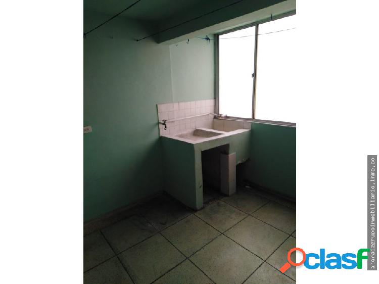 APARTAMENTO EN ARRIENDO FUNDADORES