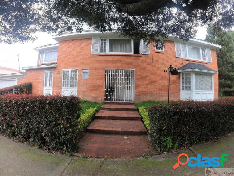Casa en Venta Bogota RAH19-1015COC