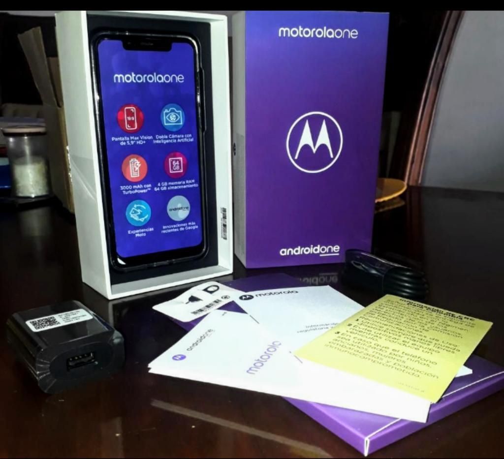 Motorola One con Vidrio 9d