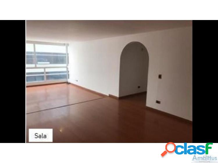 Apartamento en venta en Chico Reservado