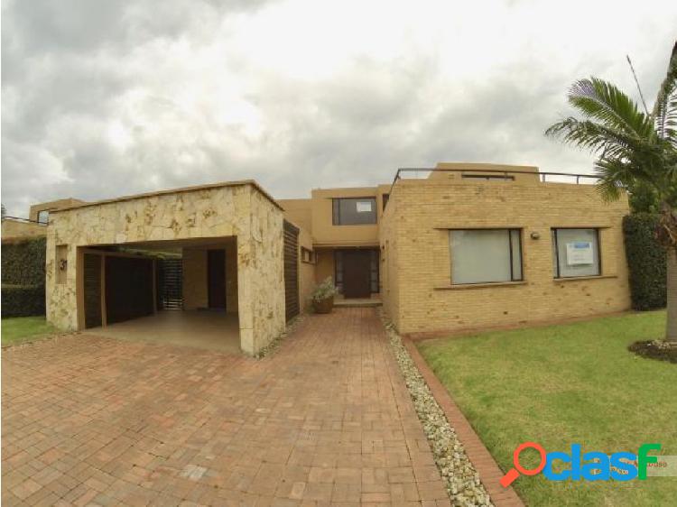 Casa en Arriendo Cajica Vereda Canelon 19-616 RBC