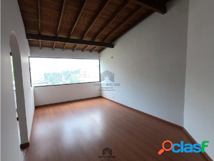 SE ARRIENDA APARTAMENTO EN CONQUISTADORES