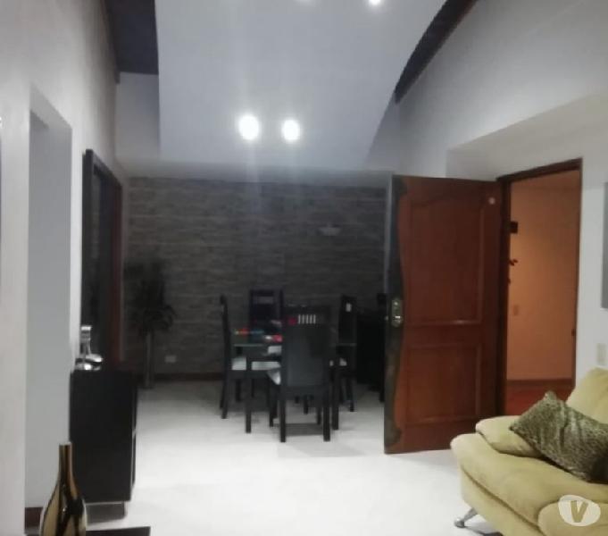 Hermoso Apartamento 3 alcobas en el Poblado