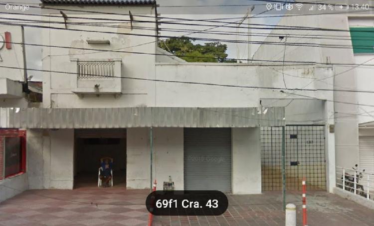 SE VENDE CASA COMERCIAL