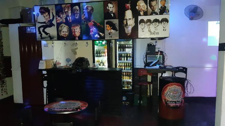Vendo Bar Karaoke en Cra 33 Bucaramanga