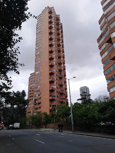 892 - Apartamento Duplex en arriendo Torres del Parque