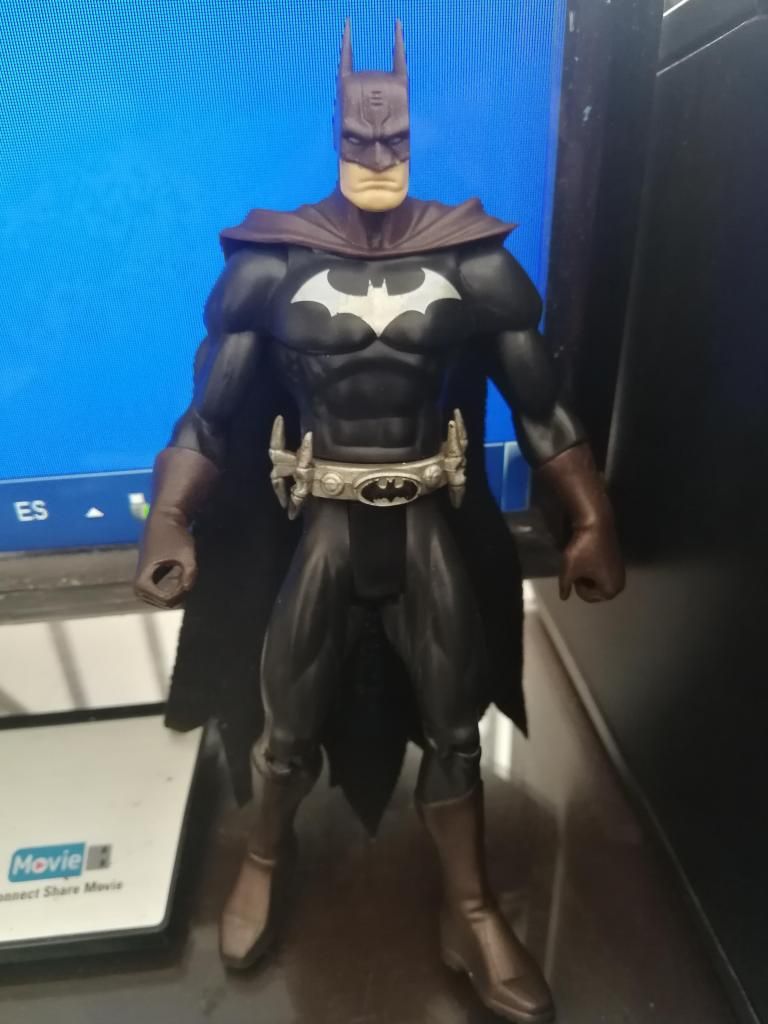 Figura Batman Articulada 17cm