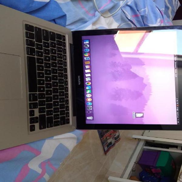 MacBook Pro 13