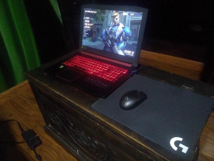 Portátil Gaming Acer Nitro 5 An515 51