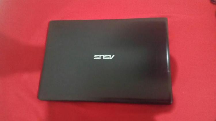 Vendo Portátil Asus Pantalla Tactil