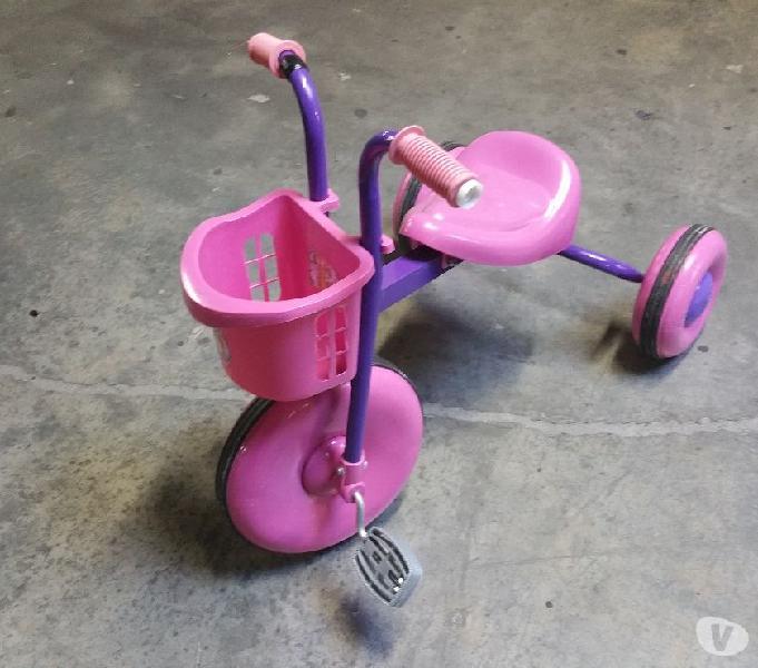 triciclo rosa niña