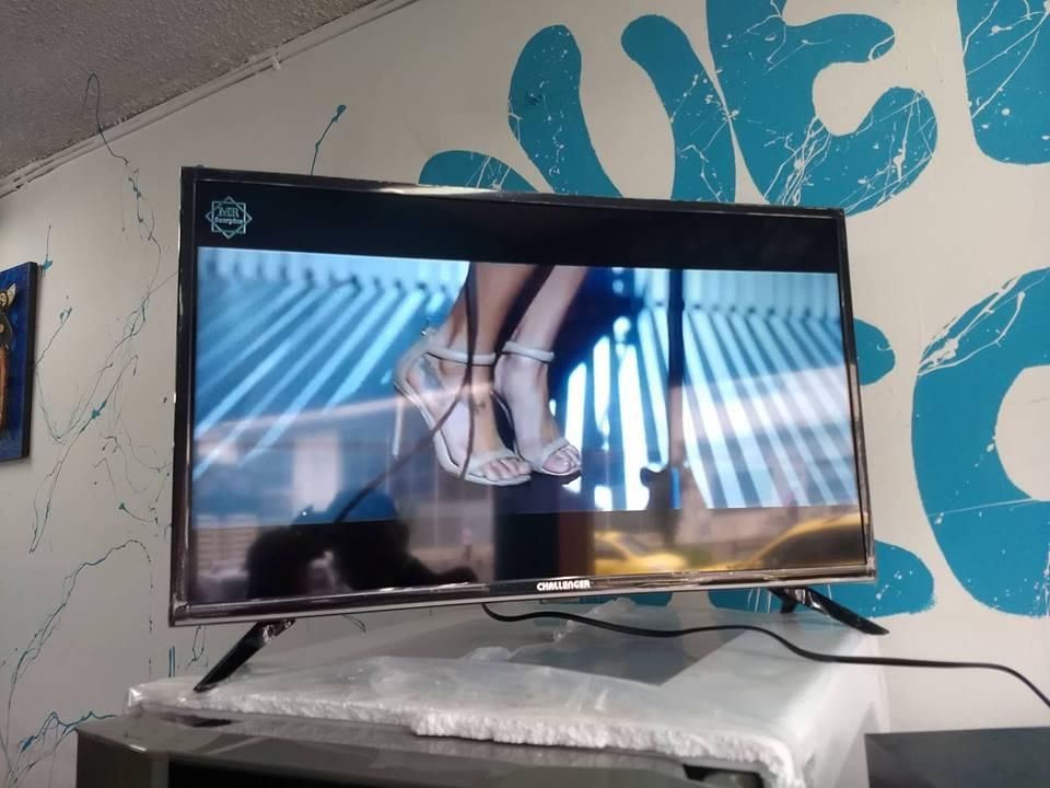 GRAN GANGA DE TV SMART DE 40PULGADAS MARCA CHALLENGER