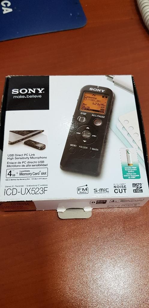 Grabadora de Voz Sony Icd-ux523f