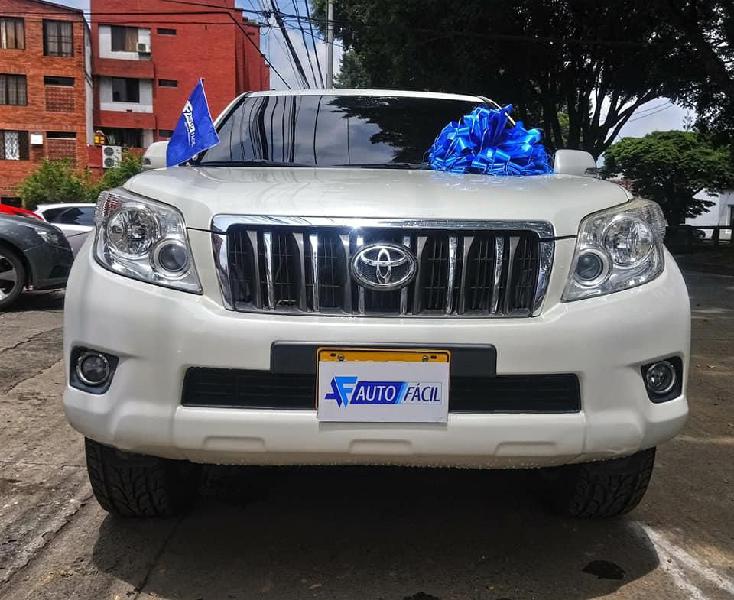 TOYOTA PRADO TX 2012 recibo carro en parte de pago