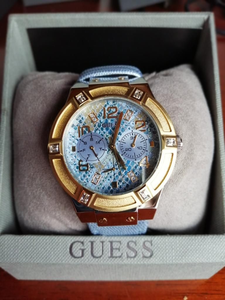 Reloj Guess Mujer Wl2 - Nuevo