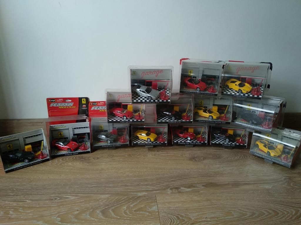 Colección de autos deportivos Ferrari a escala 1:43 marca