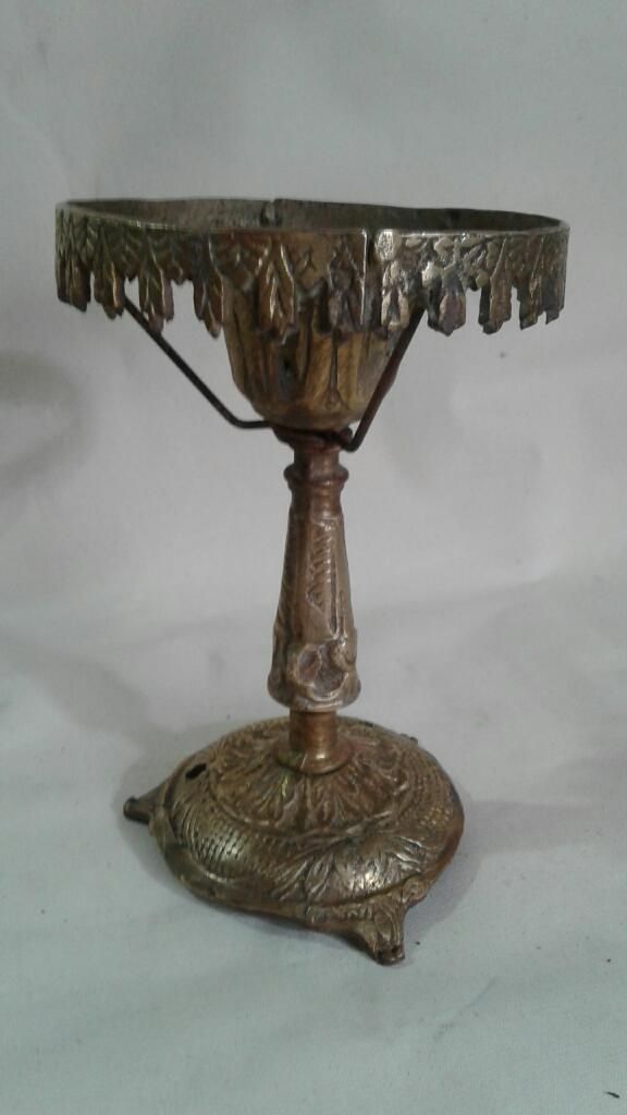 Candelabro Antig en Bronce