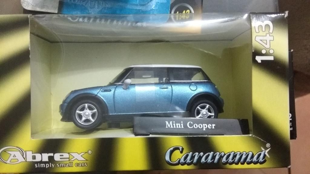 Mini Cooper Cararama 1:43