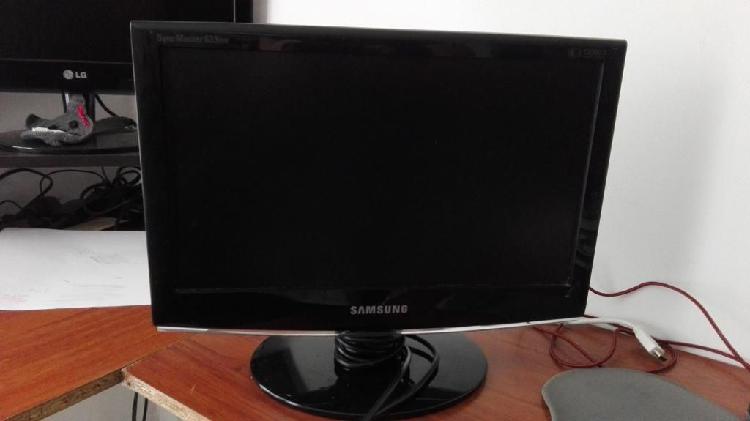 Monitor Samsung Lcd 15.6 "