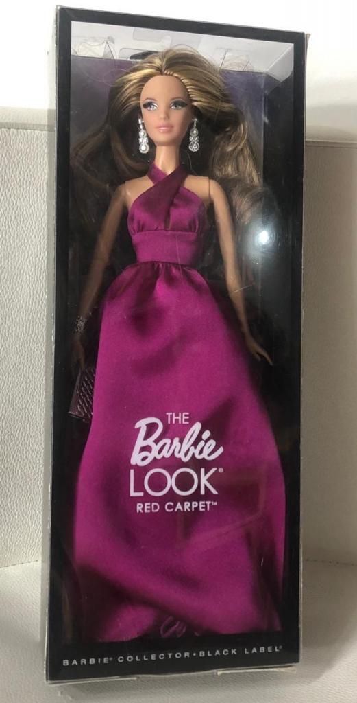 Barbie Alfombra Roja