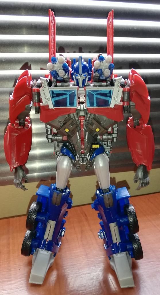 Optimus Prime Weaponizer