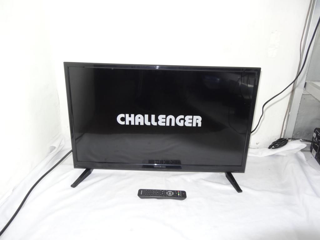 TELEVISOR CHALLENGER HD 32"PULGADAS LED MODELO LED32M1