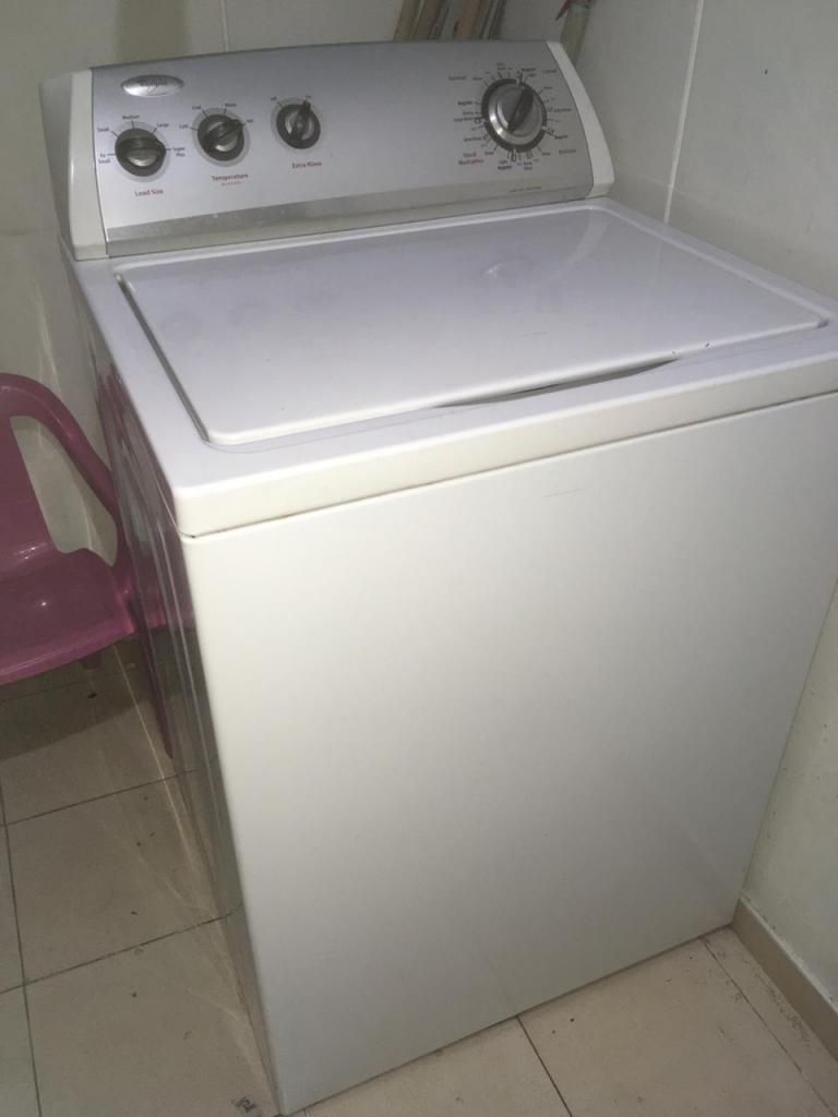 VENDO LAVADORA WHIRLPOOL