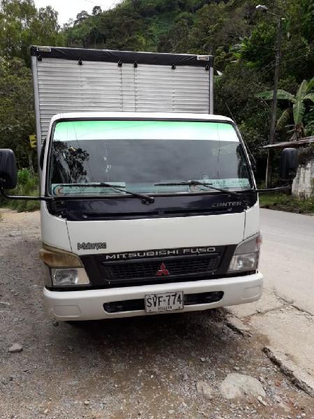 Vendo Mitsubishi Canter 2008