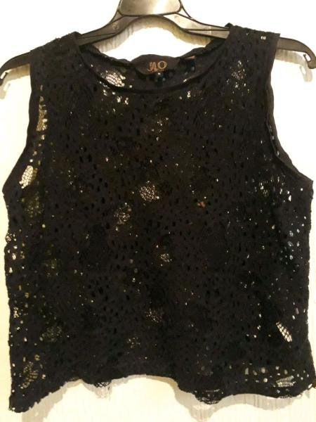 blusa negra