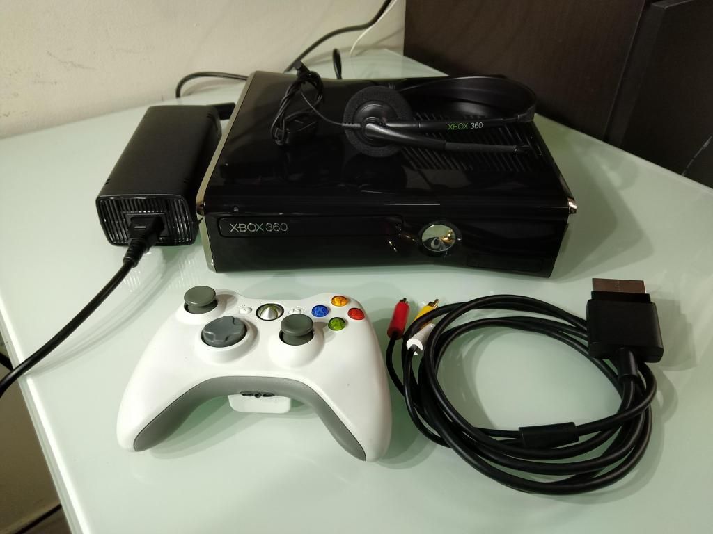 Consola Xbox 360 Slim 250gb Control Diadema