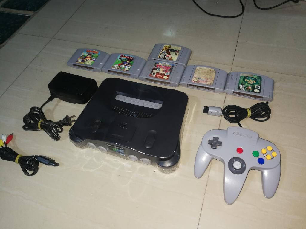Nintendo 64 Muy Bonita