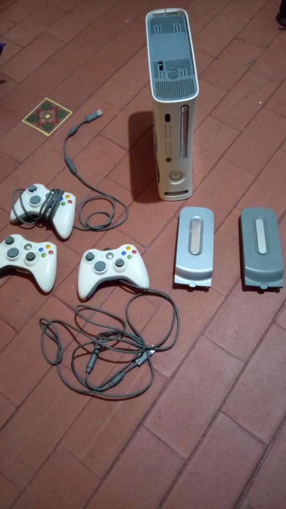 Vendo Xbox 360