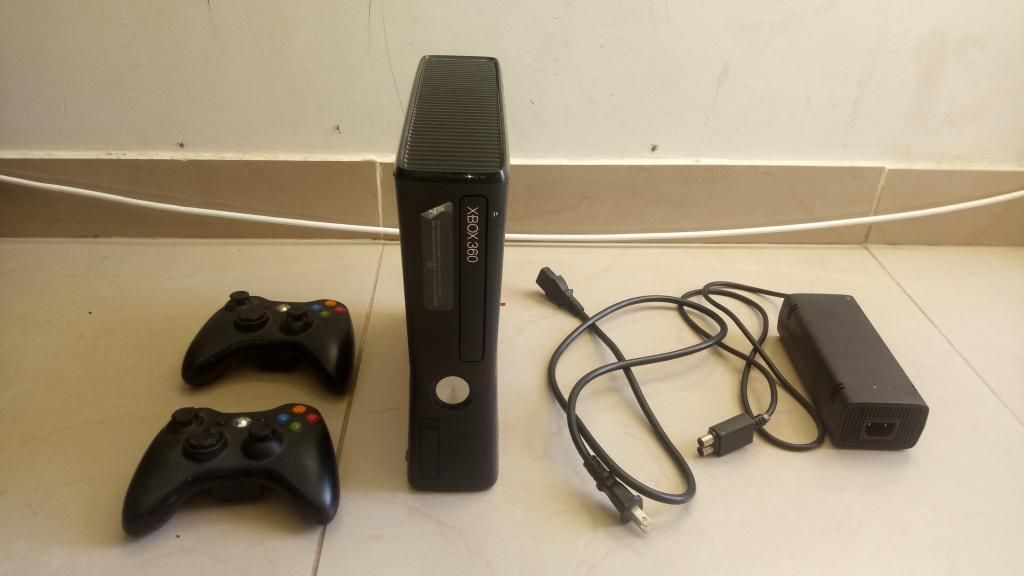 Xbox 360 Slim 250gb