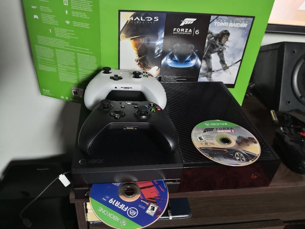 Xbox One 2 Juegos 2 Controles Original