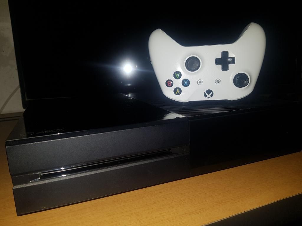 Xbox One 500 Gb Estado 9 sobre 10