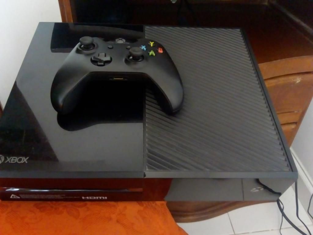Xbox One de 500gb Casi Nuevo